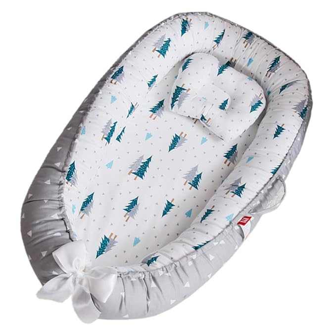 Baby nest organic breathable crib with tree pattern -sleeping pod