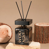 LUXURY AROMA SCENTED CANDLE & REED DIFFUSER SET SANDALWOOD FLAVOUR.