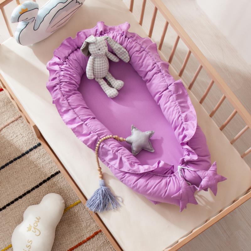 Beautiful and cozy baby nest, ideal for rest and play