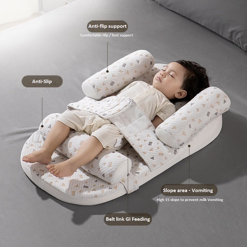 Anti-reflux pillow for babies, 15 degree anti-choke cushion for babies. Shaped pillow with anti-startle belt, breathable material.